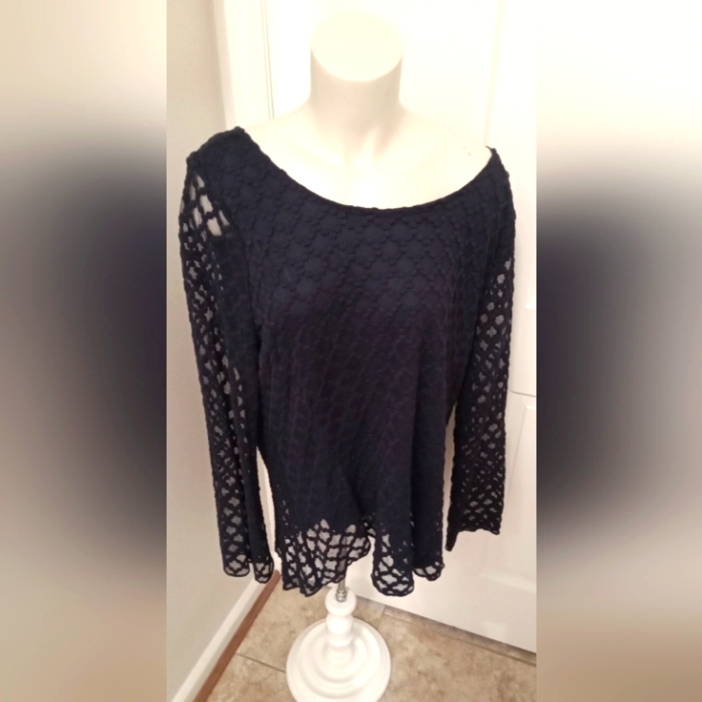 WOMENS TOP "NIEMANN MARCUS "